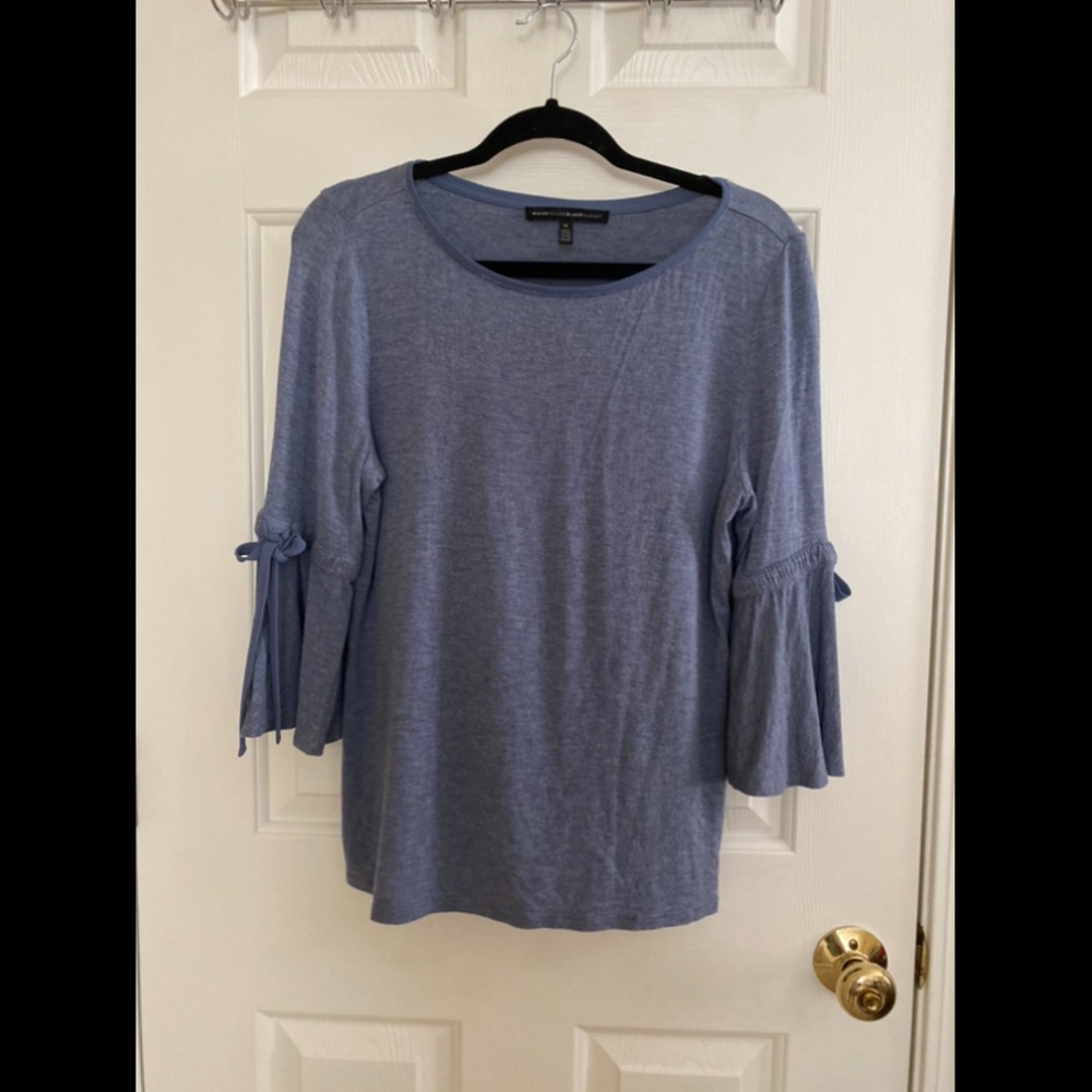 Women’s dress shirt
